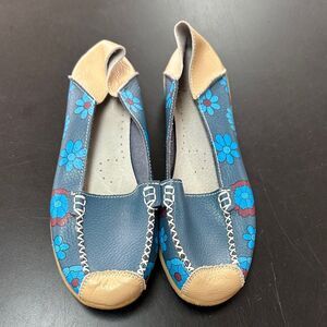 Women’s Blue Floral Espadrille Flats - Comfort Slip-Ons